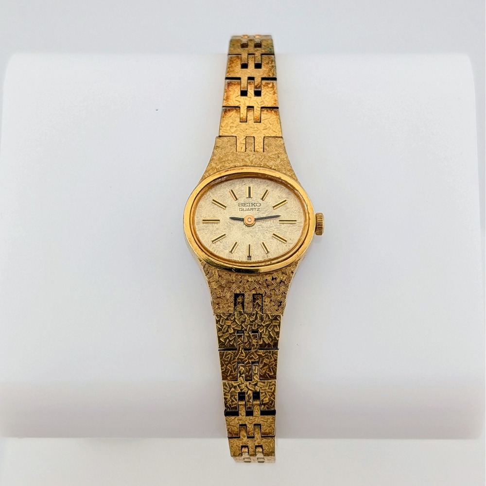 Seiko Vintage Gold Tone Textured Dial Bracelet Watch 2C20-5759 Women's Quartz